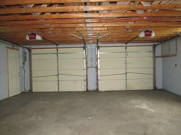 3rd image of 317 Aitken Ave