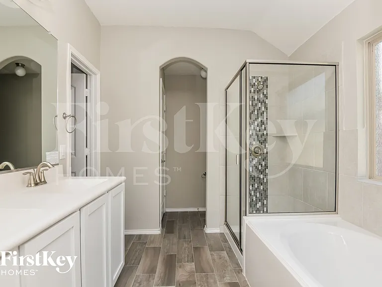 5825 Dew Plant Way — Photo 10