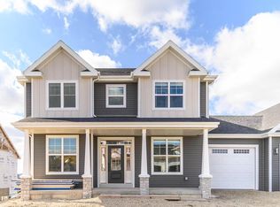 614 Windy Willow Rd, Middleton, WI 53593