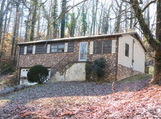 1720 Lockwood Dr, Knoxville, TN 37918