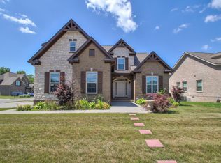 8001 Ragusa Cir, Spring Hill, TN 37174