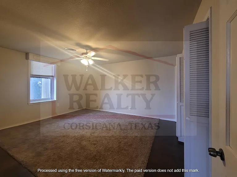 200 S Beaton St #202 — Photo 9