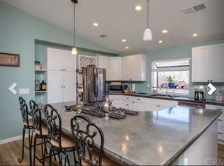 10916 Saratoga Rd, Apple Valley, CA 92308