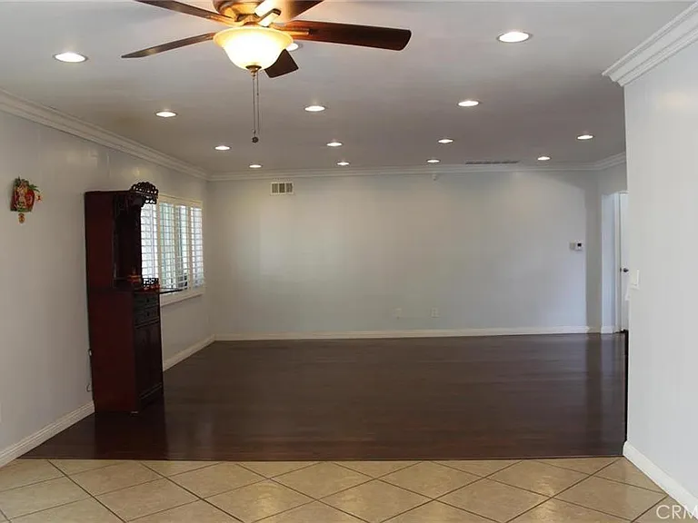 1233 S California Ave — Photo 5