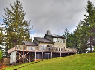217 N Spruceway Dr, Waldport, OR
