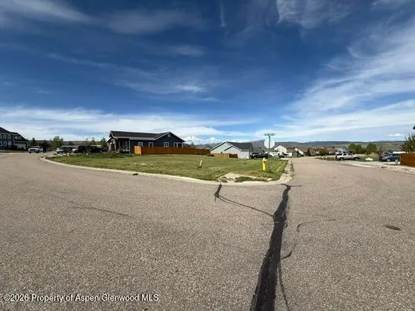 342 Little Bend Rd, Hayden, CO 81639