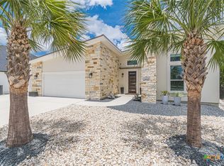 228 Cruising Oak St, San Marcos, TX 78666