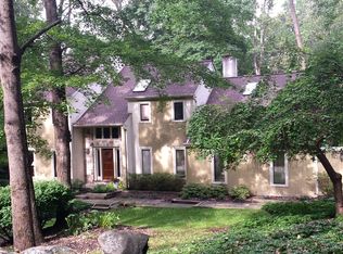 1733 Cold Spring Rd, Newtown Square, PA 19073