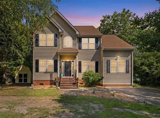 725 Beach Rd, Hampton, VA 23664