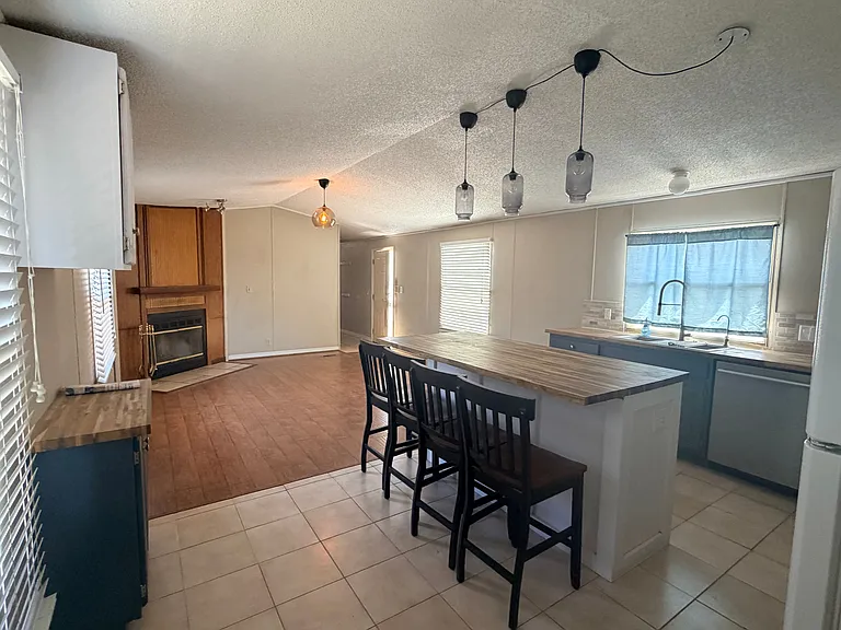 1114 Cheyenne St — Photo 5