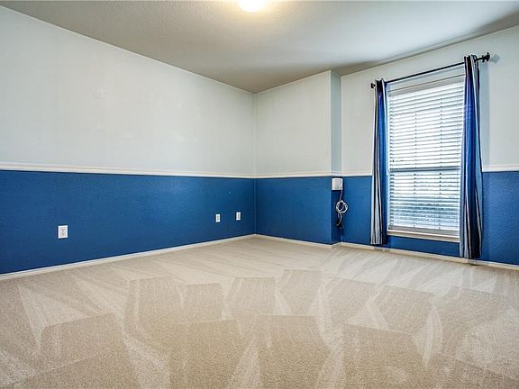 5th image of 1918 Highland Haven Ln