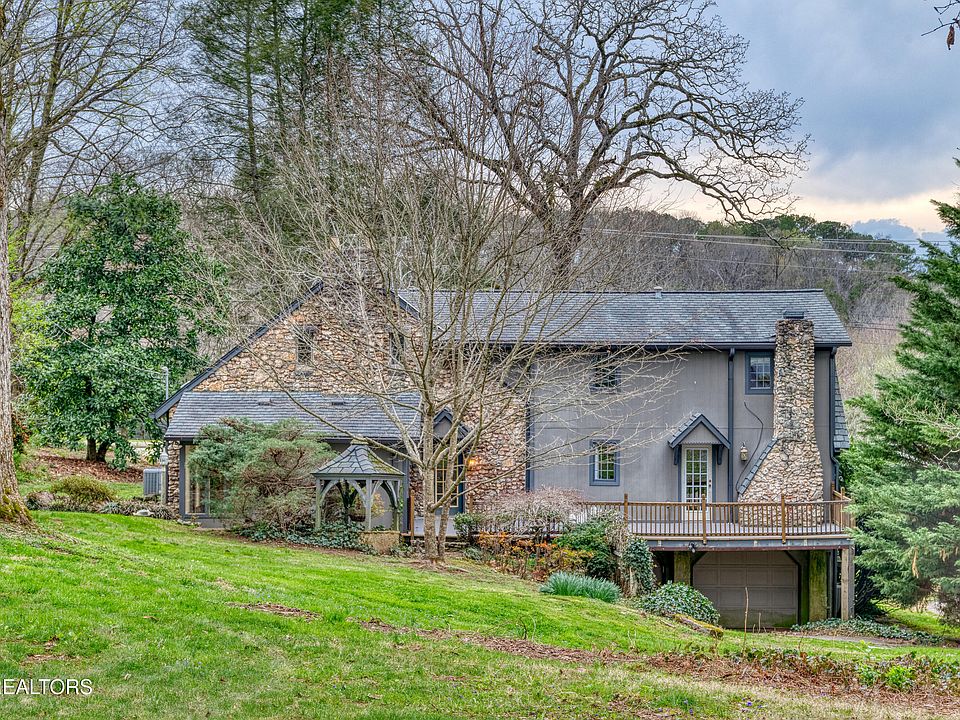 10th image of this home