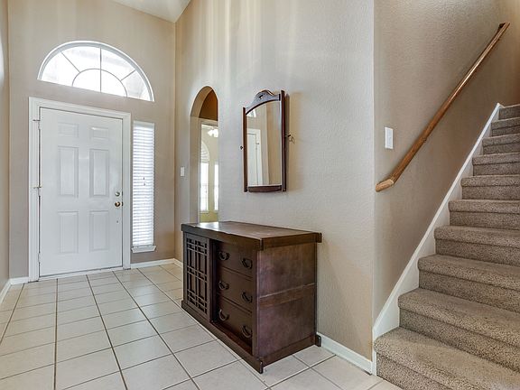 5th image of 3805 Creek Hollow Way