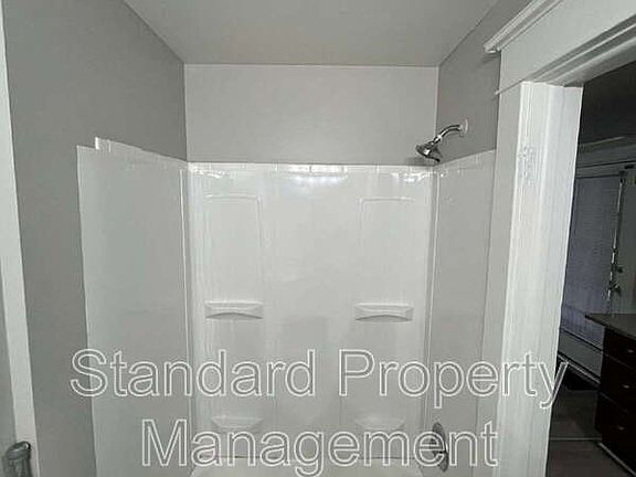 3rd image of 347 Broadway #2