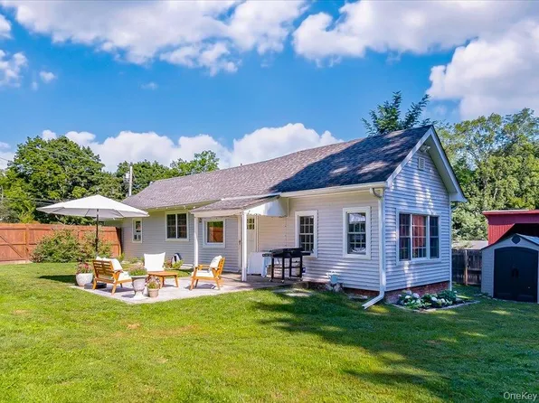 51 Weeks Avenue, Cornwall On Hudson, NY 12520