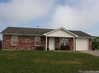 819 Stonelilly Dr, Jeffersonville, IN 47130