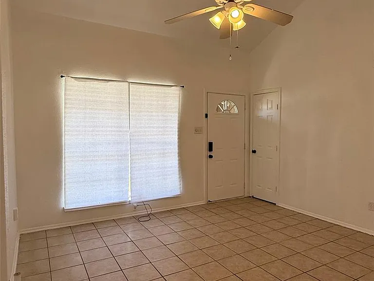 12707 Marble Dr — Photo 30