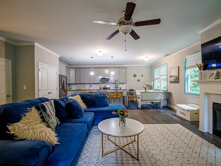 439 Vinings Vintage Cir — Photo 17