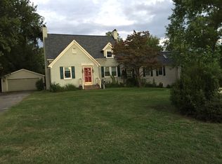 3236 Lawndale Rd, Roanoke, VA 24018