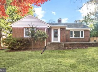 111 Chestnut Ave, Washington Grove, MD 20880