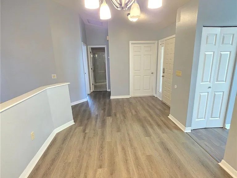 4007 Page Ave — Photo 8
