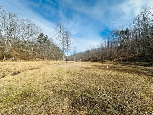 780 Shib Branch Rd, Manchester, KY 40962