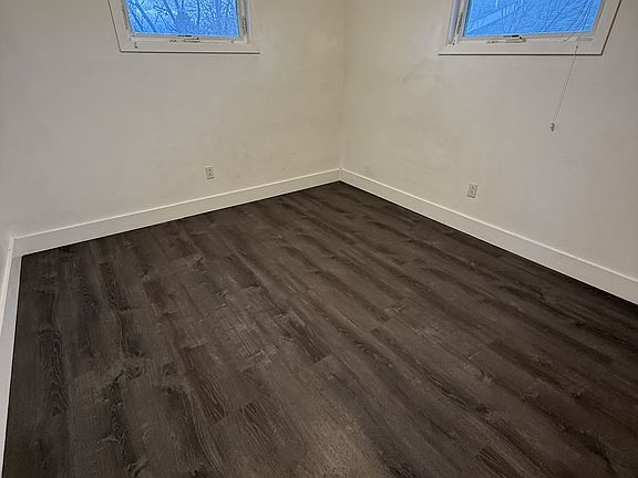 3rd image of 1216 20th St S APT 3