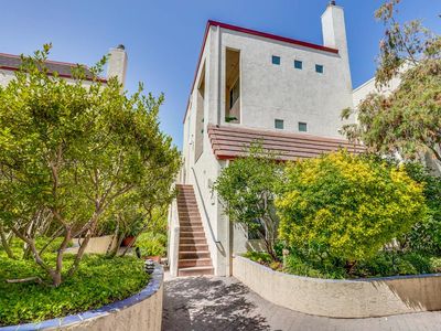 2557 Park Blvd APT L200, Palo Alto, CA, 94306