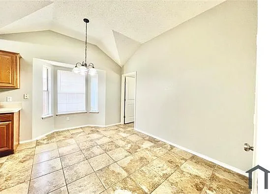 2210 Green Mere Dr — Photo 8
