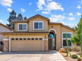6812 Peninsula Way, Elk Grove, CA 95758