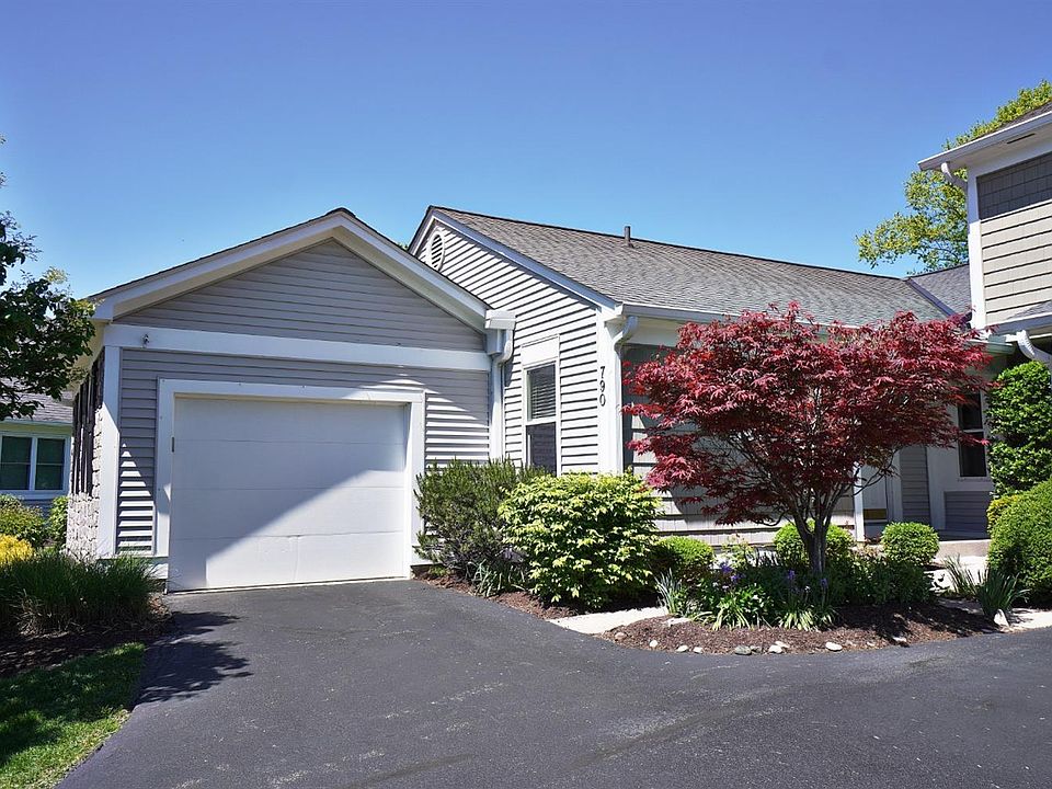 1st image of 790 Bay Harbor Dr