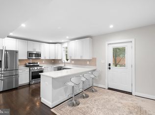 535 N George Mason Dr, Arlington, VA 22203