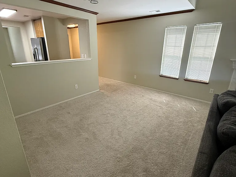 2400 Eilers Ln #1206 — Photo 13