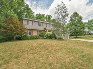 280 Sawmill Run Dr, Canfield, OH
