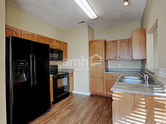 4th image of 606 Nova Ct