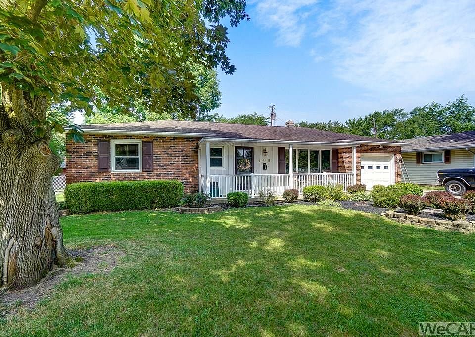 709 Perry St Van Wert OH Zillow Apartments for Rent in Van Wert