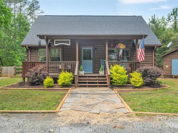 381 N Dakota Dr, Rutherfordton, NC 28139