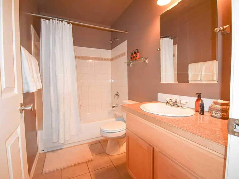 3204 N Smith St — Photo 10