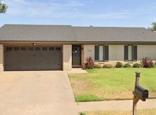 3304 93rd St, Lubbock, TX 79423