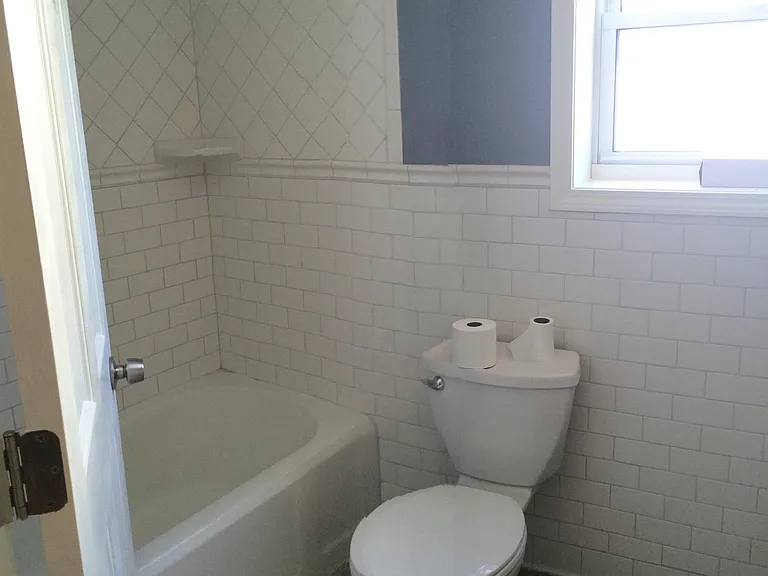 420 Hamline Ave S #4 — Photo 8