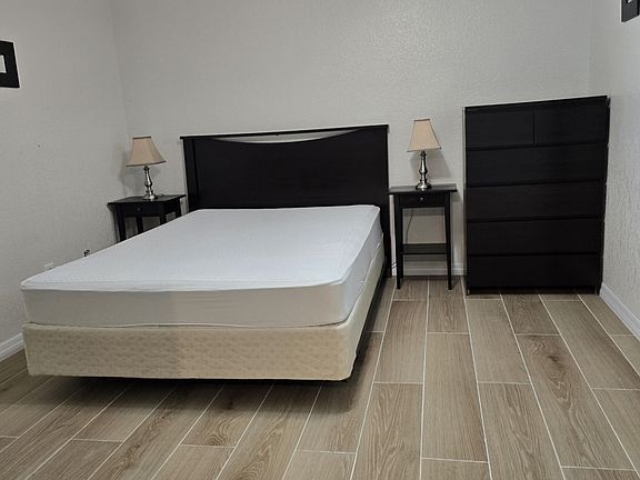 3rd image of 5100 Conroy Rd APT 117
