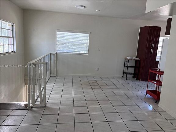 3rd image of 31 NW 19th Ave #2