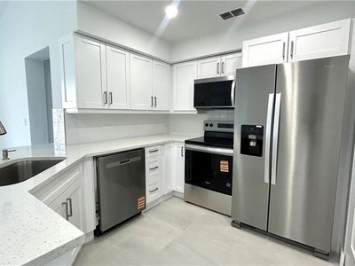 8275 Ibis Club Dr APT 705, Naples, FL, 34104