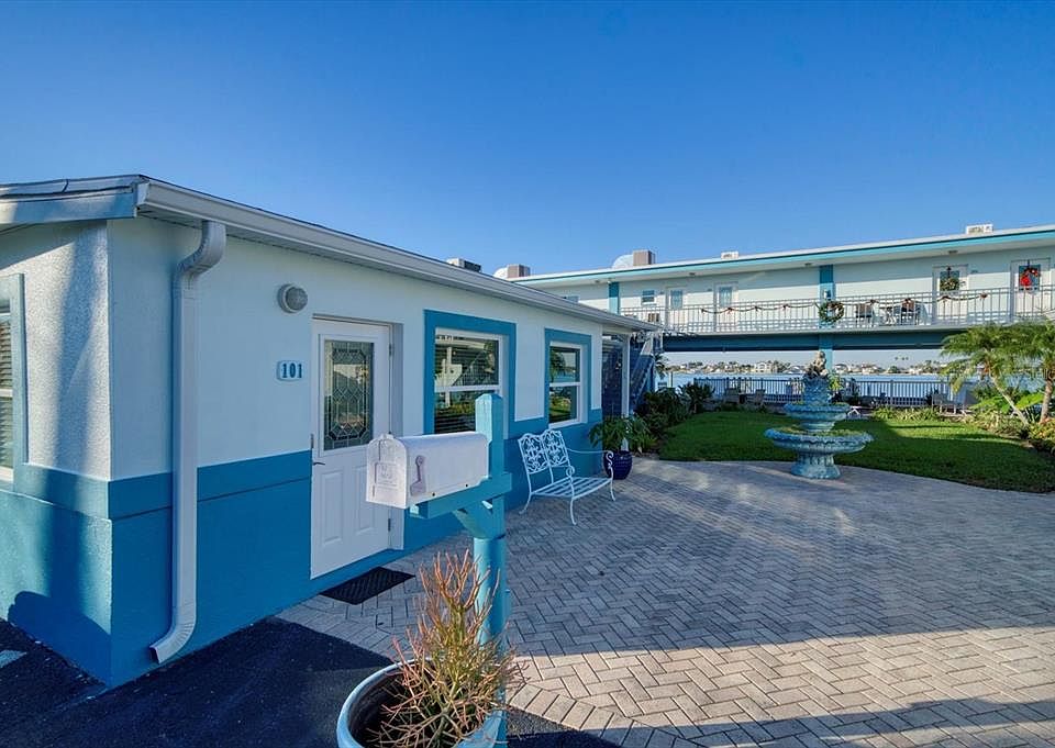1st image of 16 Paradise Ln #101