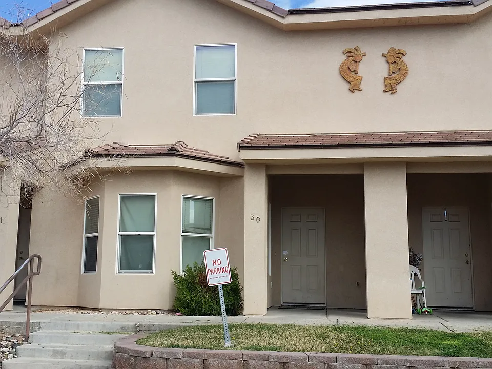 767 Moss Dr #30
