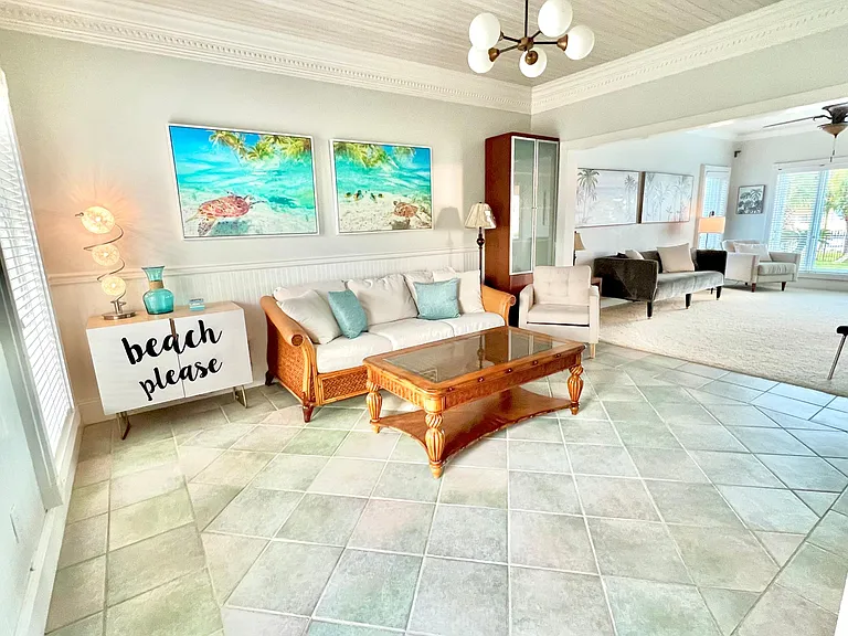 2036 Pritchard Point Dr — Photo 15