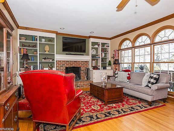 5th image of 133 Brittany Ln
