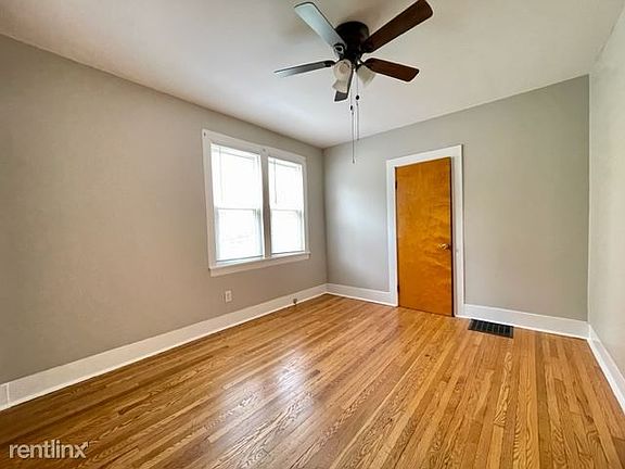 4th image of 318 Broad St