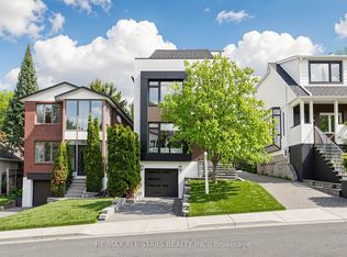 127 Banff Rd, Toronto, ON M4P 2P6