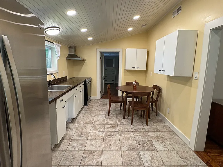 5454 Pinewood Rd — Photo 18